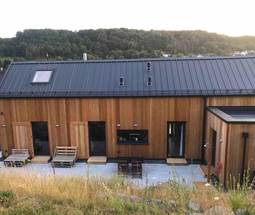 Eifelhausaufzeit-Vulkaneifel-Architekten-Chalet Mit Sauna Im Vulkankrater Immerath Eksteriør billede