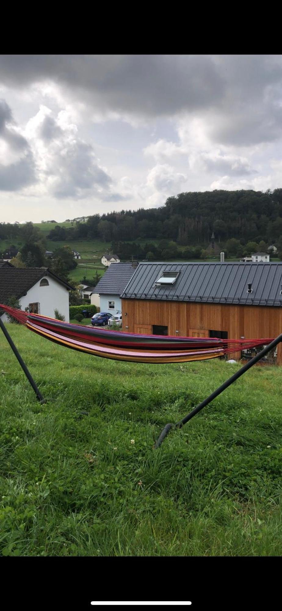 Eifelhausaufzeit-Vulkaneifel-Architekten-Chalet Mit Sauna Im Vulkankrater Immerath Eksteriør billede